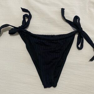 Hollister Cheeky Black Bikini Side tie Bottoms Women’s Ribbed